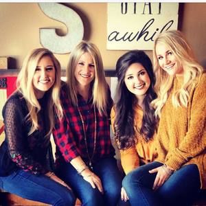 Meet your Posher, Charlotte